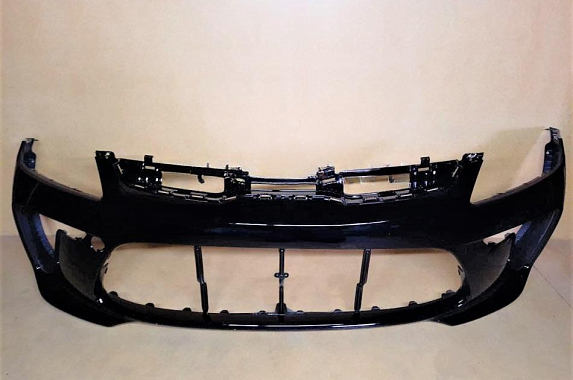 Бампер передний Kia Rio 2016-2020 MZH Россия Phantom Black (Черный / Трещина, потертости) Дисконт 15%